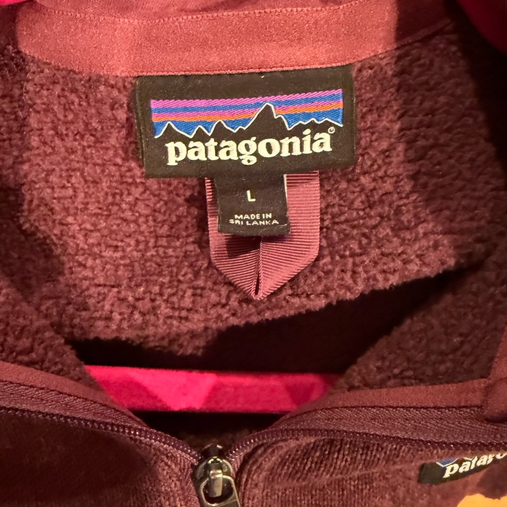 Patagonia Maroon Fleece Quarter-Zip - Picture 2 of 2
